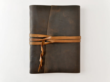 Mount Everest Extra Large Leather Sketchbook